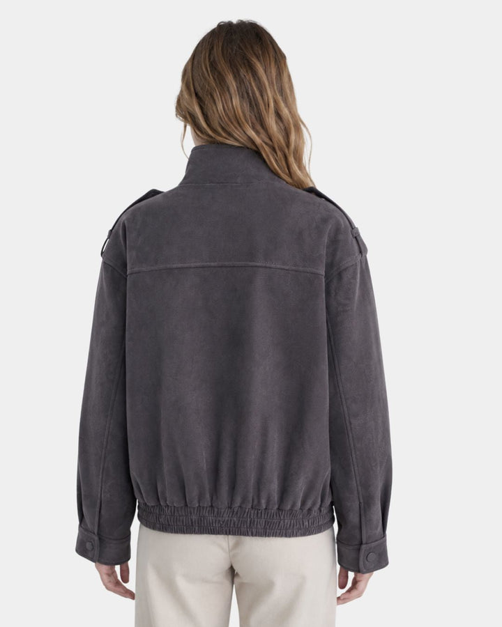 Moderná bomber bunda s vysokým golierom