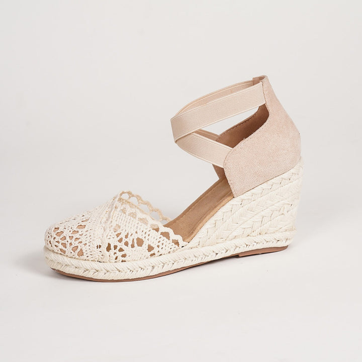Čipkované espadrilky na kline