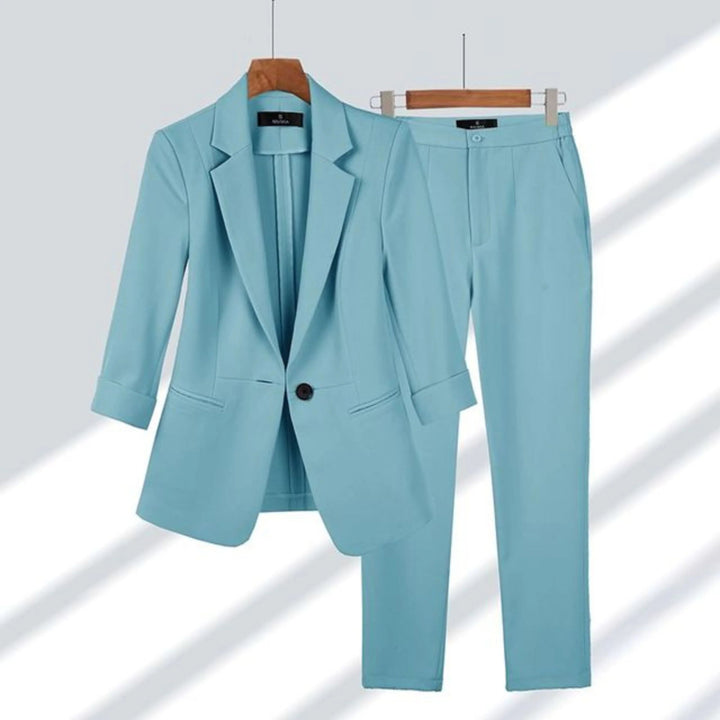 Radana | Elegantný komplet s rafinovaným strihom – MODERA