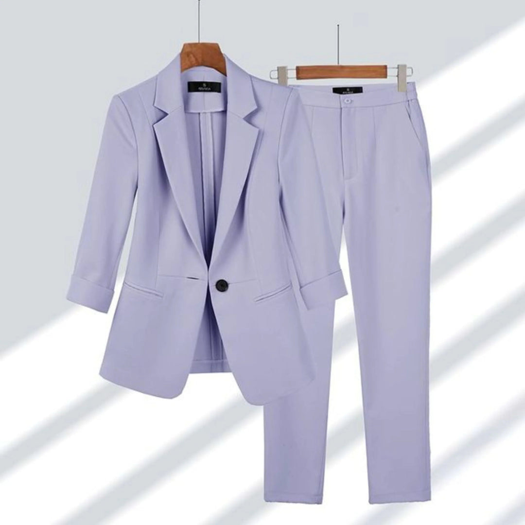 Radana | Elegantný komplet s rafinovaným strihom – MODERA