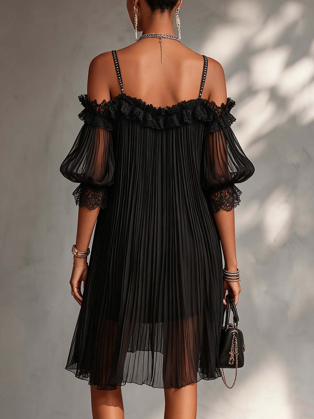 Klementína | Maxi šaty s výstrihom do V a retro vzorom