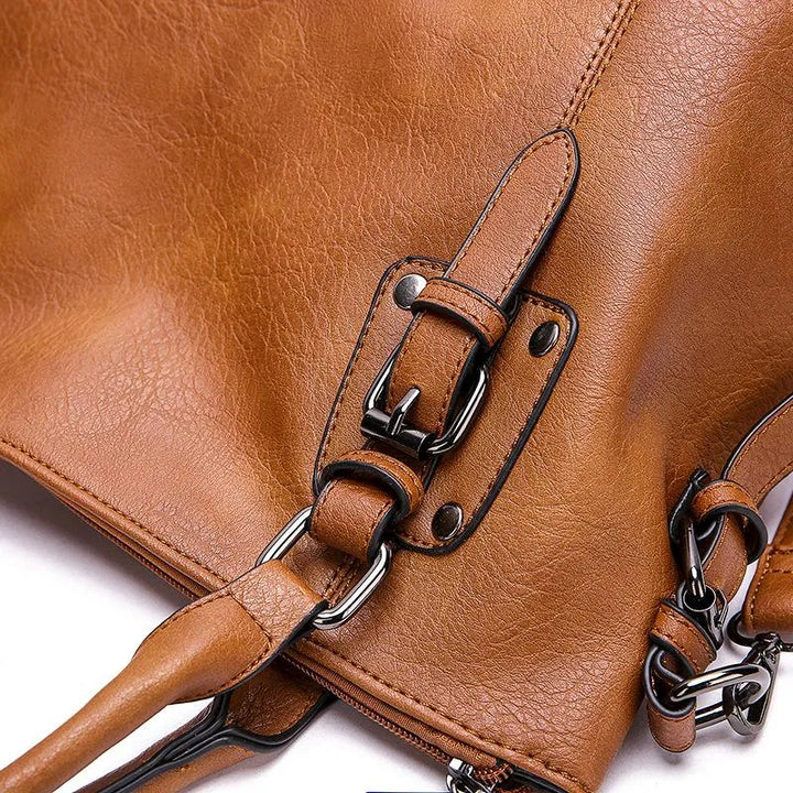 Elegantná kožená crossbody kabelka
