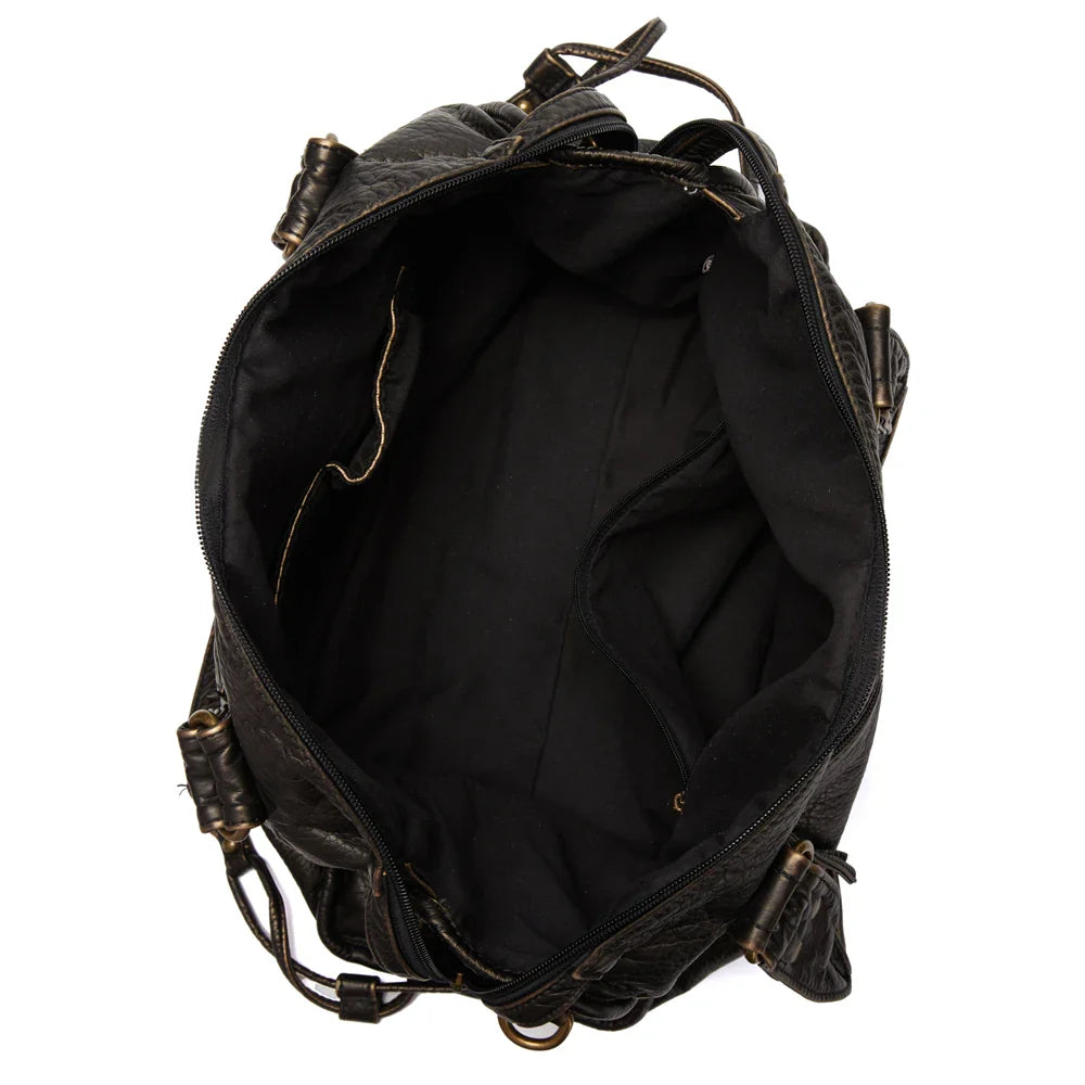 Pevná kožená crossbody kabelka