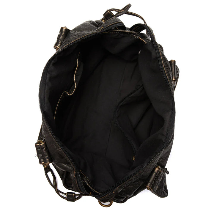 Pevná kožená crossbody kabelka